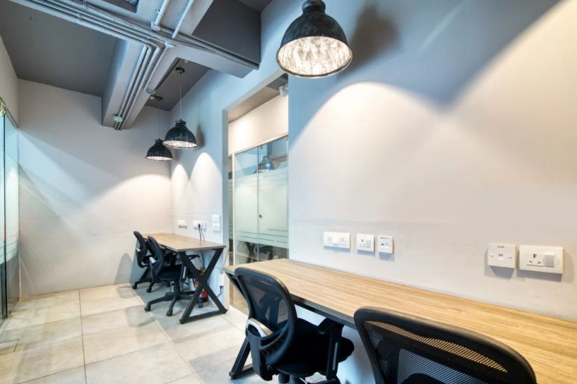 Rworkspaces Vardhman Trade Centre